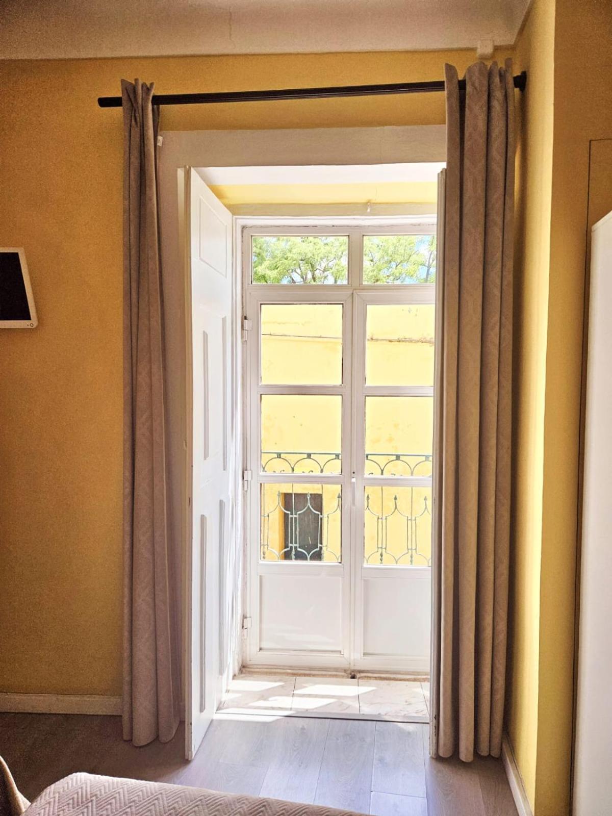 Alcamim Guesthouse Элваш Экстерьер фото